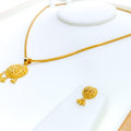 Flawless Striped 22k Gold Dangling Pendant Set