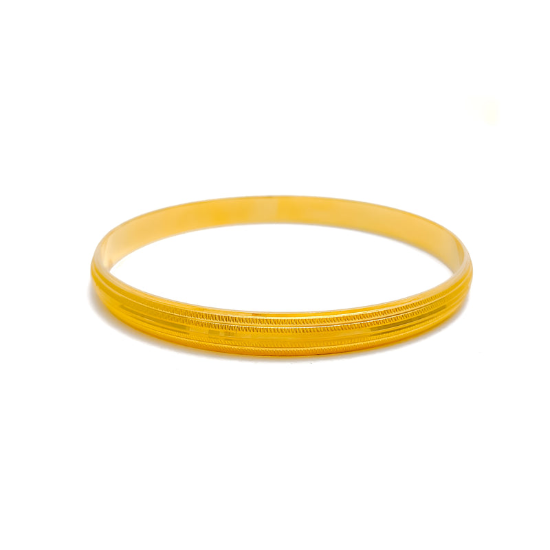 Radiant Subtle Men's 22k Gold Bangle 