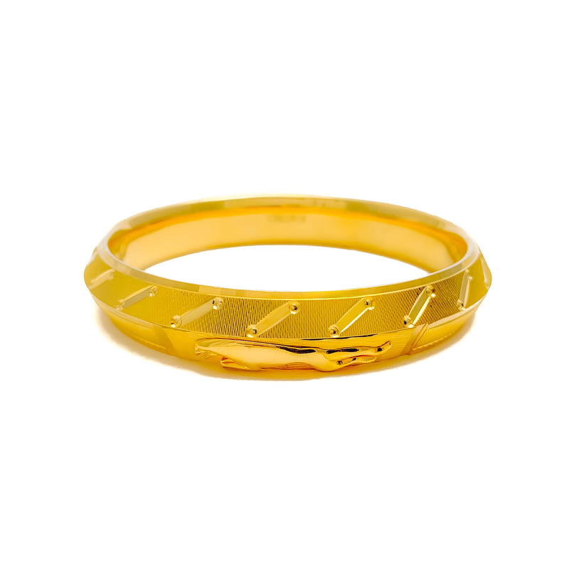 Palatial Striped Men's 22k Gold Bangle