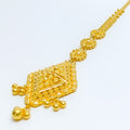 Lustrous Diamond-Shaped 22k Gold Tikka
