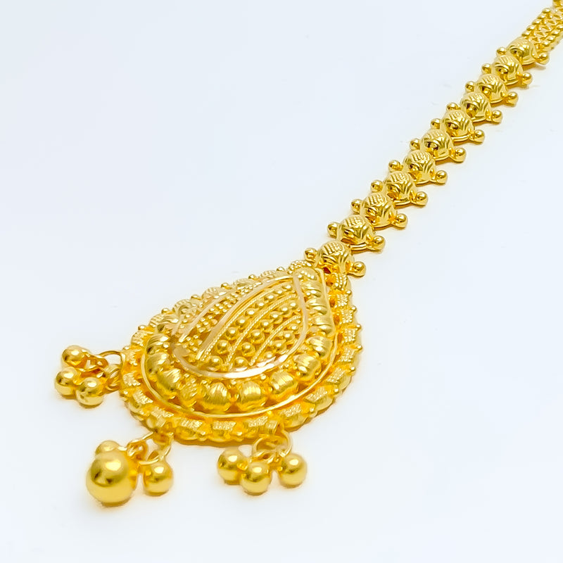 Beautiful Bead Lined 22k Gold Tikka 