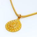 lush-glamorous-22k-gold-pendant