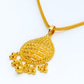 dazzling-vibrant-22k-gold-pendant