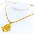 striking-elegant-22k-gold-pendant