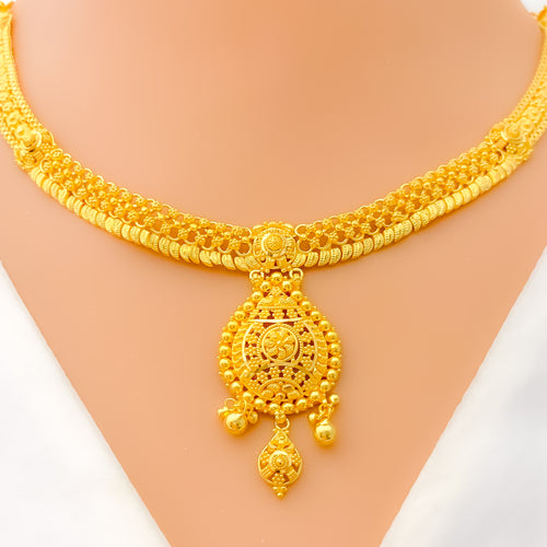 Gorgeous Leaf Adorned 22k Gold Drop Necklace Set 