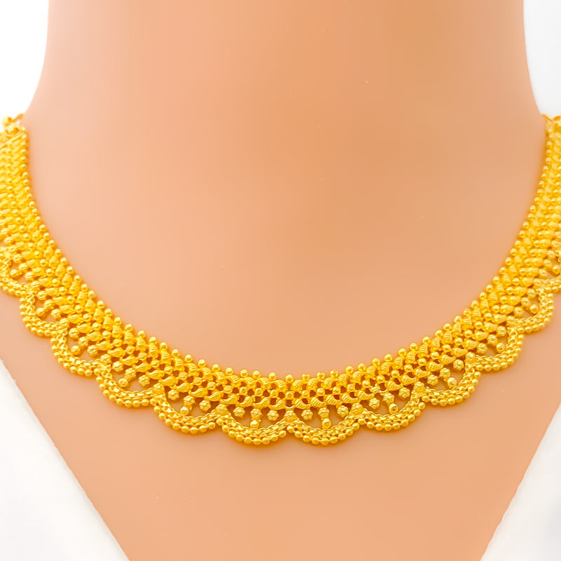 Royal Lustrous Laced 22k Gold Necklace Set 