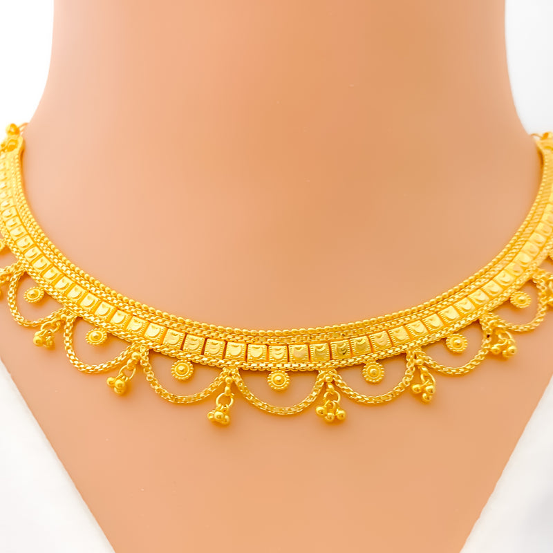 Impeccable Geometric Laced 22k Gold Necklace Set 