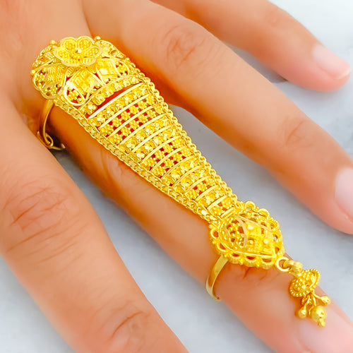 Detailed Timeless 22k Overall Gold Finger Ring 