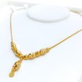 Fashionable Sleek 21k Gold Necklace