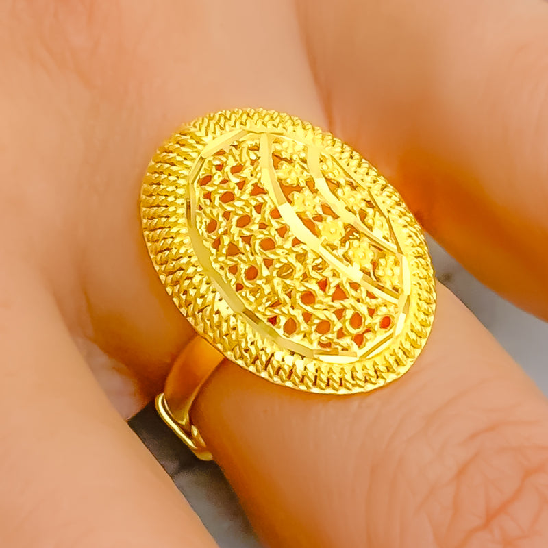 vibrant-dazzling-22k-gold-semi-statement-ring