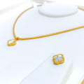 Pearlescent 21k Gold Clover Pendant Set W/Ring 