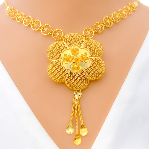 Sparkling Mesh Flower 22k Gold Necklace Set 