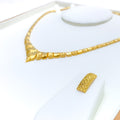 Alternating V - Shaped 22K Gold Necklace Set