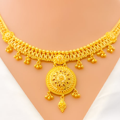 Radiant Graceful Floral 22k Gold Necklace Set