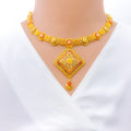 Vibrant Netted Square 22k Gold Necklace Set