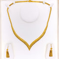 Ritzy Mesh V-Shaped 22K Gold Necklace Set