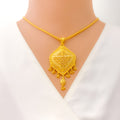 classic-opulent-22k-gold-pendant