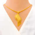 dazzling-flowing-22k-gold-pendant