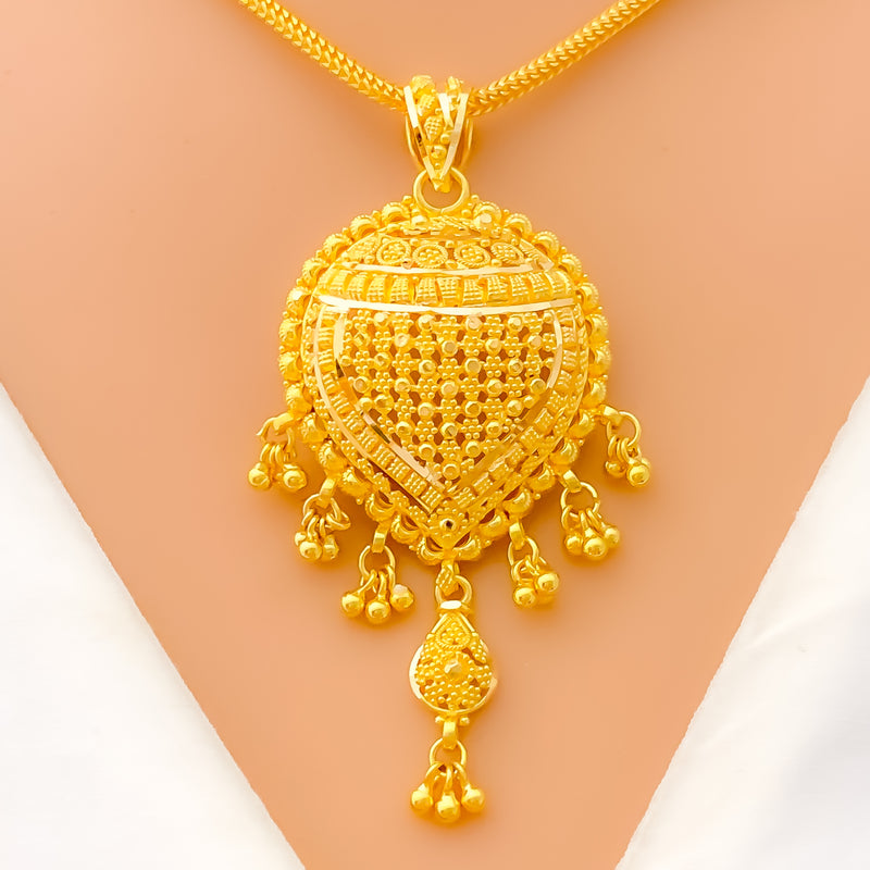 decadent-dangling-22k-gold-pendant