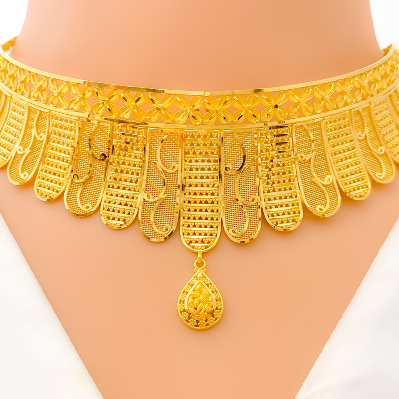 Delightful Alternating 22K Gold Choker Necklace Set 