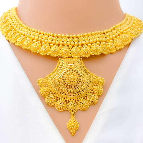 Impressive Ornamental 22k Gold Fanned Necklace Set