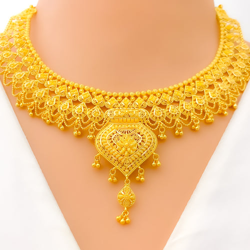 Traditional Festive 22k Gold Necklace Set