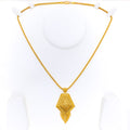 majestic-dangling-22k-gold-pendant