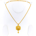 jazzy-geometric-22k-gold-pendant