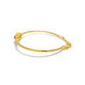 Captivating Timeless Floral Diamond + 18k Gold Bangle Bracelet 