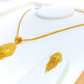 Gorgeous Dangling Chain 22k Gold Pendant Set 