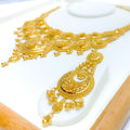 22k-gold-royal-shimmering-floral-crescent-necklace-set