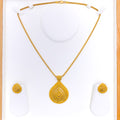 noble-decorative-drop-22k-gold-pendant-set
