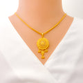 timeless-dressy-22k-gold-pendant