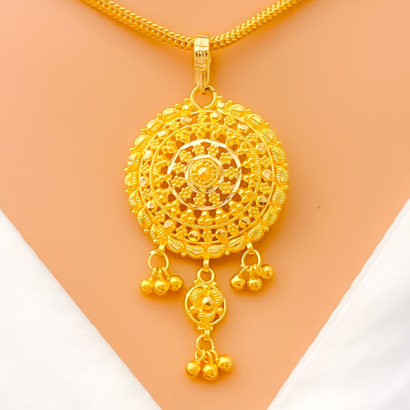 timeless-dressy-22k-gold-pendant