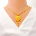 shimmering-heart-22k-gold-pendant