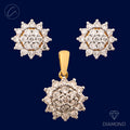 Upscale Sparkling Floral Diamond + 18k Gold Pendant Set