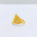 Classic Graduated 22k Gold Ring