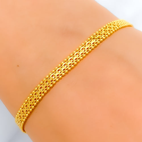 22k-gold-Sparkling Modern Chain Bracelet