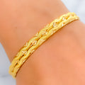 22k-gold-Elegant Evergreen Wavy Gold Bangles