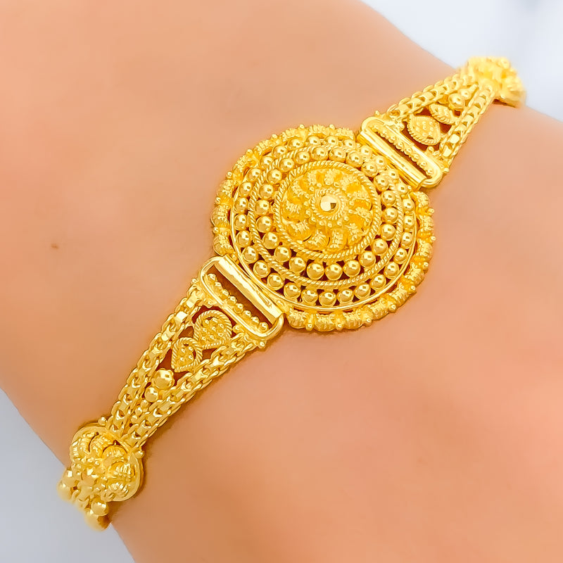 22k-gold-shimmering-luscious-bracelet