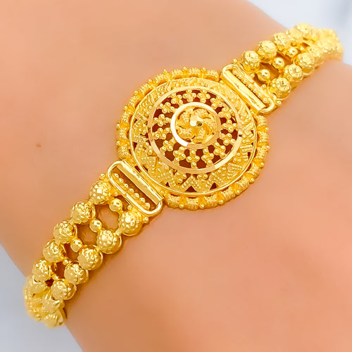 22k-gold-fancy-upscale-bracelet