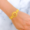 22k-gold-royal-textured-bracelet