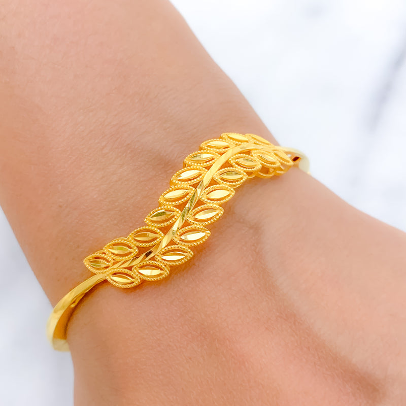 Lavish Leaf Adorned 22k Gold Bracelet