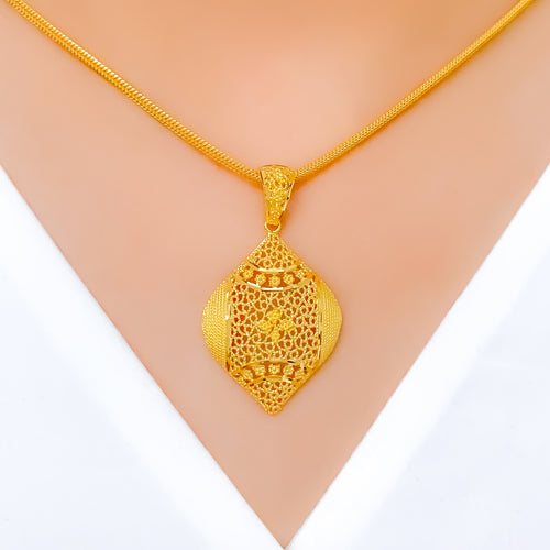 Trendy Opulent Marquise 22k Gold Pendant Set