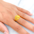 22k-gold-medium-luxurious-ring