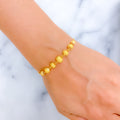 Dazzling Attractive Gold Bracelet