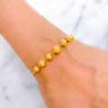 Dazzling Attractive Gold Bracelet