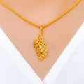 Classy Curved High Finish 22k Gold Pendant Set