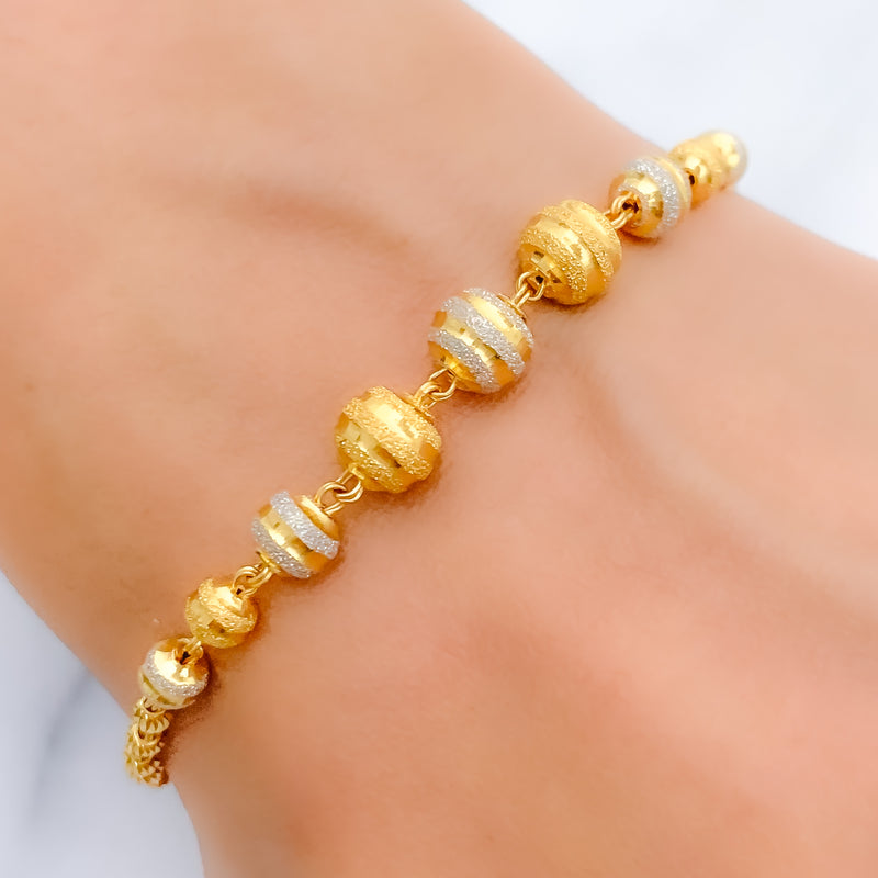 Two-Tone Round Ritzy 22k Gold Bracelet