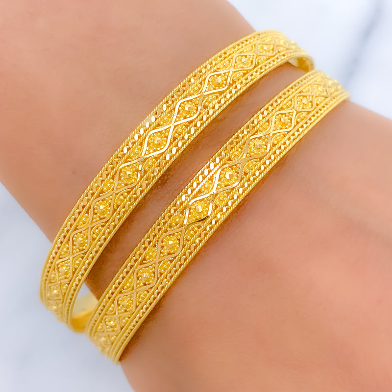 Glossy Wave 22k Gold Bangle Pair